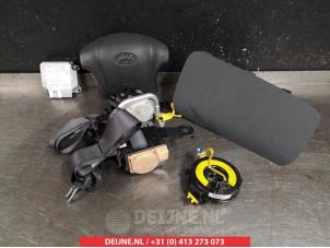 Usagé Kit + module airbag Hyundai Tucson (JM) 2.0 CRDi VGT 16V 4x2 Prix € 400,00 Règlement à la marge proposé par V.Deijne Jap.Auto-onderdelen BV