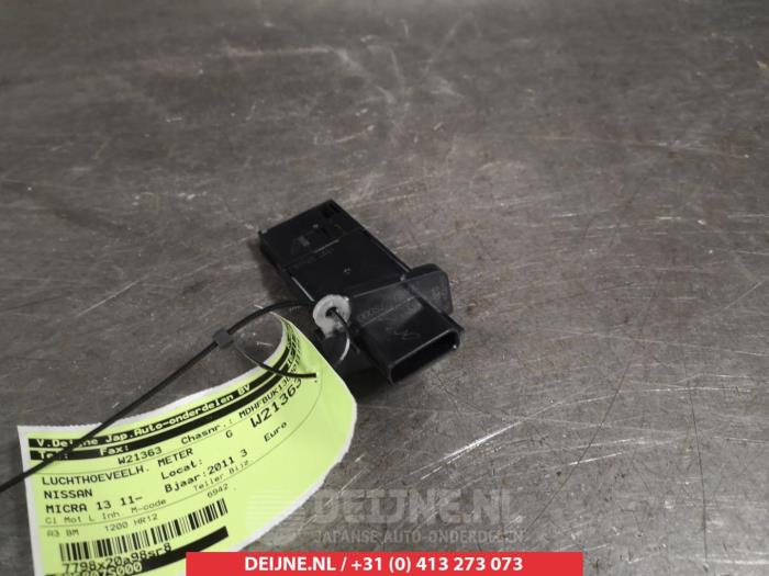 Usagé Débitmètre Nissan Micra (K13) 1.2 12V Prix € 15,00 Règlement à la marge proposé par V.Deijne Jap.Auto-onderdelen BV