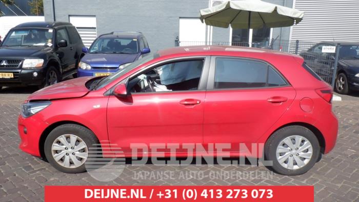 Używane Kolpak Kia Rio IV (YB) 1.2 MPI 16V Cena € 25,00 Procedura marży oferowane przez V.Deijne Jap.Auto-onderdelen BV