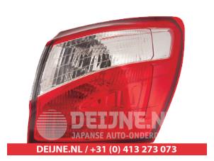 Nowe Tylne swiatlo pozycyjne prawe Nissan Qashqai Cena € 72,60 Z VAT oferowane przez V.Deijne Jap.Auto-onderdelen BV
