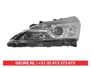 Neue Scheinwerfer rechts Toyota Verso Preis € 333,88 Mit Mehrwertsteuer angeboten von V.Deijne Jap.Auto-onderdelen BV