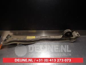 Used Motor beam Nissan Almera (N16) 1.5 16V Price € 40,00 Margin scheme offered by V.Deijne Jap.Auto-onderdelen BV