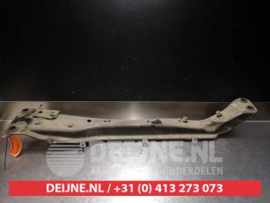 Used Motor beam Nissan Almera (N16) 2.2 Di 16V Price on request offered by V.Deijne Jap.Auto-onderdelen BV