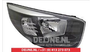 New Headlight, right Kia Picanto Price € 146,93 Inclusive VAT offered by V.Deijne Jap.Auto-onderdelen BV