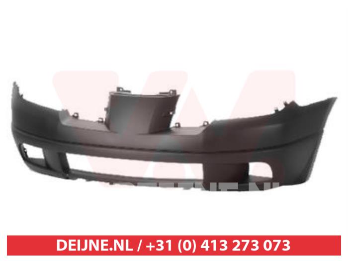 Front bumper from a Mitsubishi Outlander 2003