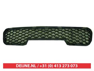 New Bumper grille Hyundai Santafe Price € 25,00 Inclusive VAT offered by V.Deijne Jap.Auto-onderdelen BV