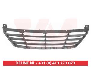 New Bumper grille Hyundai IX35 Price € 38,94 Inclusive VAT offered by V.Deijne Jap.Auto-onderdelen BV