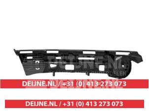 New Front bumper bracket, left Toyota Aygo Price € 30,00 Inclusive VAT offered by V.Deijne Jap.Auto-onderdelen BV