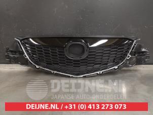 Nuevos Rejilla Mazda CX-5 Precio € 164,44 IVA incluido ofrecido por V.Deijne Jap.Auto-onderdelen BV
