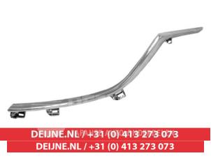 New Grille strip Mazda 6. Price € 55,76 Inclusive VAT offered by V.Deijne Jap.Auto-onderdelen BV