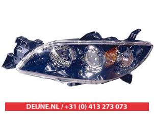 Nowe Reflektor lewy Mazda 3. Cena € 105,19 Z VAT oferowane przez V.Deijne Jap.Auto-onderdelen BV