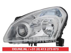 New Headlight, left Nissan Qashqai Price € 156,01 Inclusive VAT offered by V.Deijne Jap.Auto-onderdelen BV