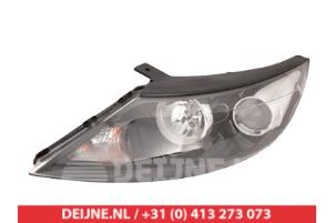 New Headlight, left Kia Sportage Price € 179,60 Inclusive VAT offered by V.Deijne Jap.Auto-onderdelen BV