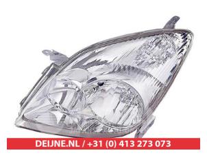 New Headlight, left Toyota Corolla Verso Price € 92,48 Inclusive VAT offered by V.Deijne Jap.Auto-onderdelen BV