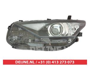 New Headlight, left Toyota Auris Price € 254,02 Inclusive VAT offered by V.Deijne Jap.Auto-onderdelen BV