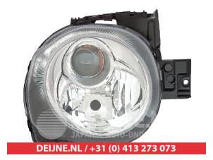 Nowe Reflektor prawy Nissan Juke Cena € 145,12 Z VAT oferowane przez V.Deijne Jap.Auto-onderdelen BV