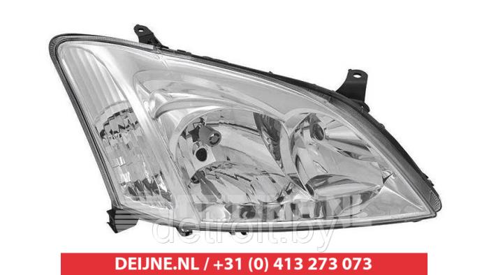Nowe Reflektor prawy Toyota Corolla Cena € 92,48 Z VAT oferowane przez V.Deijne Jap.Auto-onderdelen BV