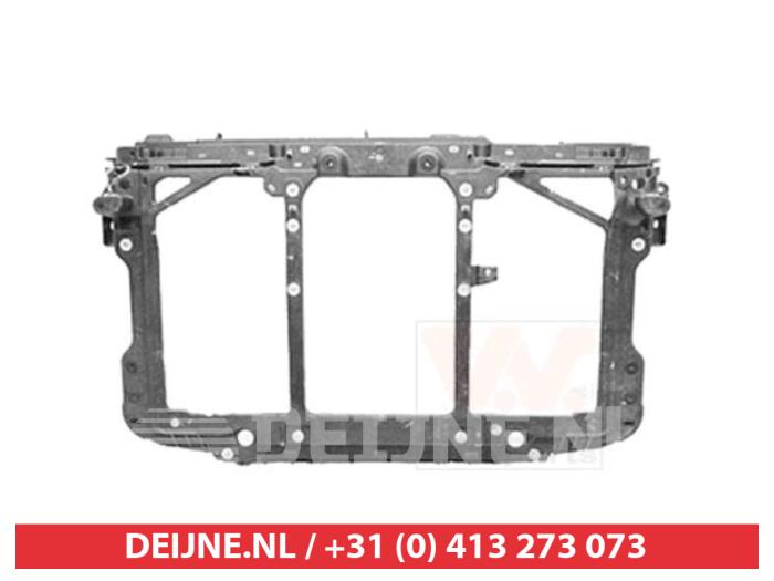 Nowe Panel przedni Mazda 3. Cena € 54,37 Z VAT oferowane przez V.Deijne Jap.Auto-onderdelen BV
