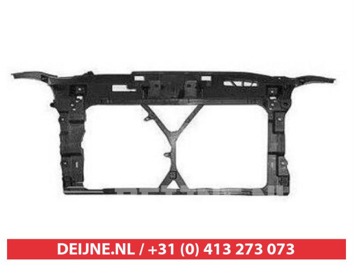 Nya Front Mazda 5 Pris € 78,65 Inklusive moms erbjuds av V.Deijne Jap.Auto-onderdelen BV