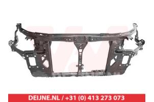 New Front panel Hyundai I30 Price € 115,01 Inclusive VAT offered by V.Deijne Jap.Auto-onderdelen BV