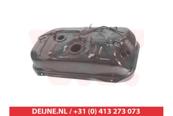 Nowe Zbiornik Suzuki Vitara Cena € 90,75 Z VAT oferowane przez V.Deijne Jap.Auto-onderdelen BV