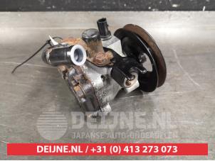 Used Power steering pump Kia Rio II (DE) 1.4 16V Price € 75,00 Margin scheme offered by V.Deijne Jap.Auto-onderdelen BV