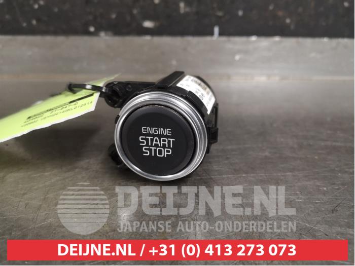 Używane Przelacznik Start/Stop Kia Proceed (CD) 1.4 T-GDI 16V Cena € 35,00 Procedura marży oferowane przez V.Deijne Jap.Auto-onderdelen BV