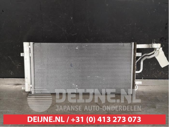 Condensador de aire acondicionado de un Kia Proceed (CD) 1.4 T-GDI 16V 2019