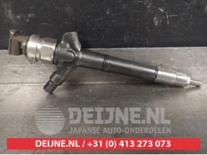 Used Injector (diesel) Toyota Avensis (T25/B1B) 2.0 16V D-4D-F Price € 35,00 Margin scheme offered by V.Deijne Jap.Auto-onderdelen BV