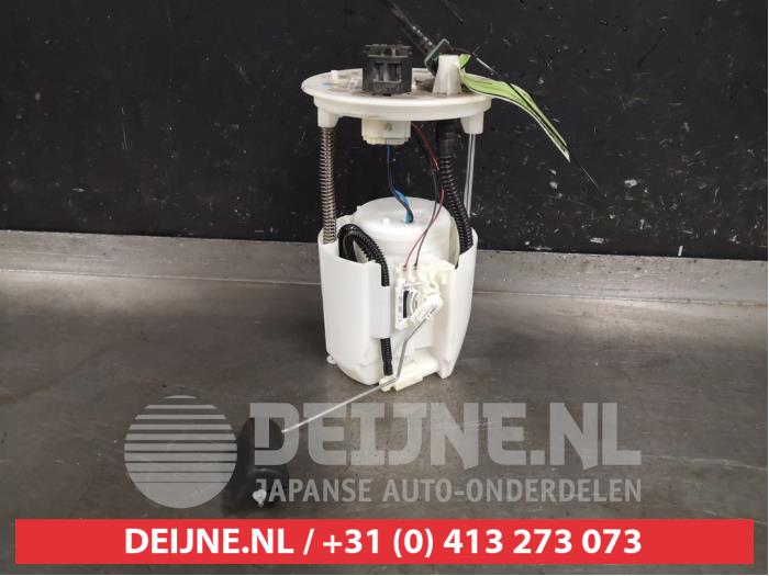 Gebrauchte Kraftstoffpumpe Elektrisch Mazda CX-5 I (KE,GH) 2.0 SkyActiv-G 16V 2WD Preis € 75,00 Margenregelung angeboten von V.Deijne Jap.Auto-onderdelen BV