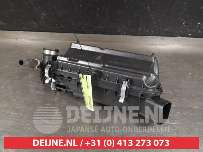 Begagnade Luftfilterhus Suzuki Swift (ZC/ZD) 1.2 Dual Jet 16V Allgrip Pris € 100,00 Marginaltabell erbjuds av V.Deijne Jap.Auto-onderdelen BV