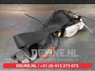 Used Front seatbelt, left Mitsubishi Pajero Canvas Top (V6/7) 3.2 DI-D 16V Price on request offered by V.Deijne Jap.Auto-onderdelen BV