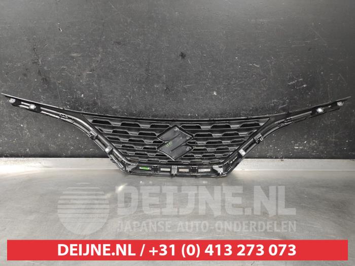 Grille Suzuki Baleno - 71740M68P10C48