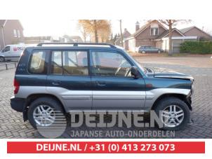 Used Extra window 4-door, right Mitsubishi Pajero Pinin (H6/H7) 2.0 GDI 16V 5-drs. Price on request offered by V.Deijne Jap.Auto-onderdelen BV