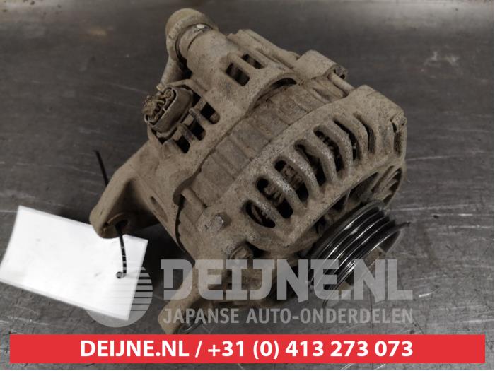 Usagé Dynamo Mitsubishi Pajero Pinin (H6/H7) 2.0 GDI 16V 5-drs. Prix € 35,00 Règlement à la marge proposé par V.Deijne Jap.Auto-onderdelen BV
