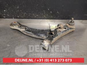 Used Front lower wishbone, left Toyota Avensis (T22) 2.0 16V VVT-i D-4 Price € 25,00 Margin scheme offered by V.Deijne Jap.Auto-onderdelen BV