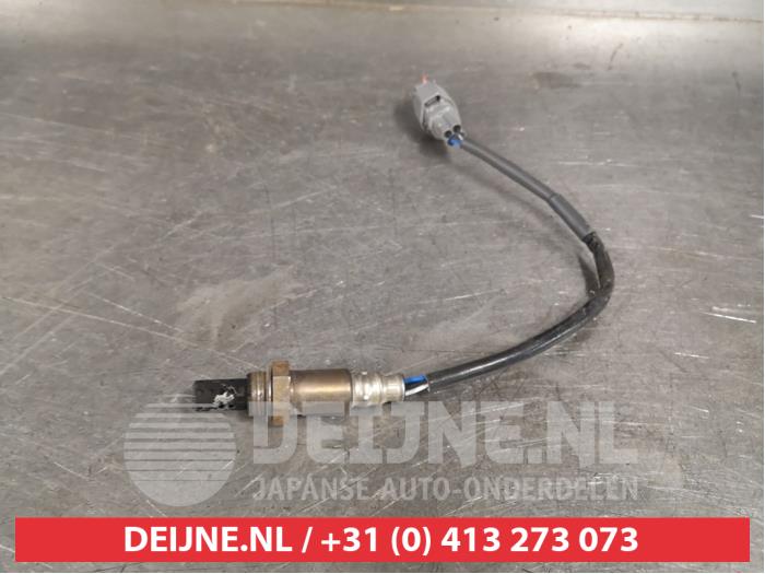 Used Lambda probe Toyota Avensis (T22) 2.0 16V VVT-i D-4 Price € 30,00 Margin scheme offered by V.Deijne Jap.Auto-onderdelen BV
