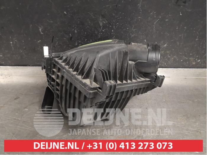 Begagnade Luftfilterhus Toyota Avensis Wagon (T27) 1.6 16V D-4D Pris € 75,00 Marginaltabell erbjuds av V.Deijne Jap.Auto-onderdelen BV