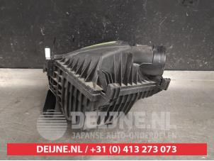 Usagé Boîtier filtre à air Toyota Avensis Wagon (T27) 1.6 16V D-4D Prix sur demande proposé par V.Deijne Jap.Auto-onderdelen BV