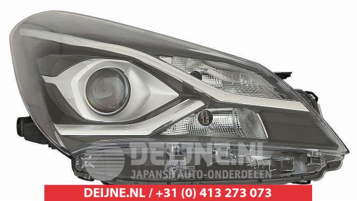 Nowe Reflektor prawy Toyota Yaris Cena € 228,15 Z VAT oferowane przez V.Deijne Jap.Auto-onderdelen BV