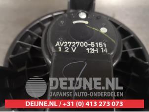 Usados Motor de ventilador de calefactor Toyota Auris (E15) 1.4 D-4D-F 16V Precio € 75,00 Norma de margen ofrecido por V.Deijne Jap.Auto-onderdelen BV