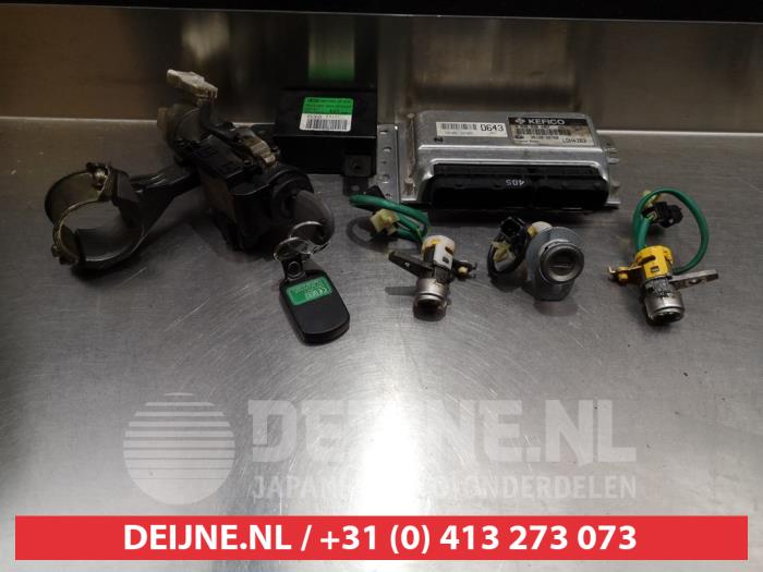 Used Engine management computer Kia Cerato 1.6 16V Price € 150,00 Margin scheme offered by V.Deijne Jap.Auto-onderdelen BV
