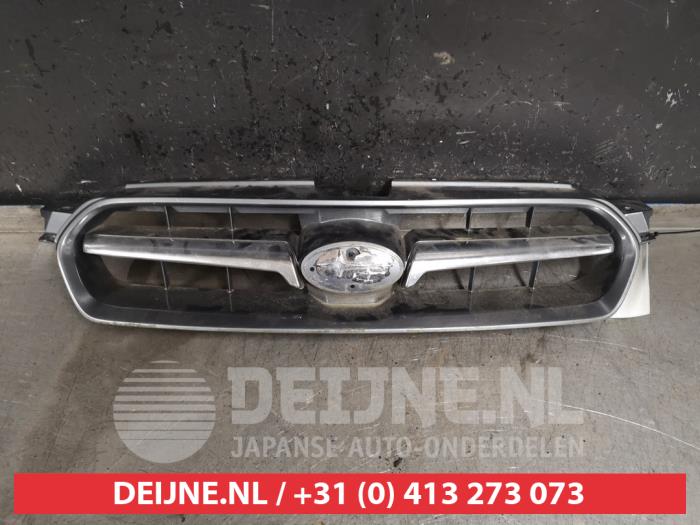 Używane Grill Subaru Legacy (BL) 2.5 16V Cena € 50,00 Procedura marży oferowane przez V.Deijne Jap.Auto-onderdelen BV