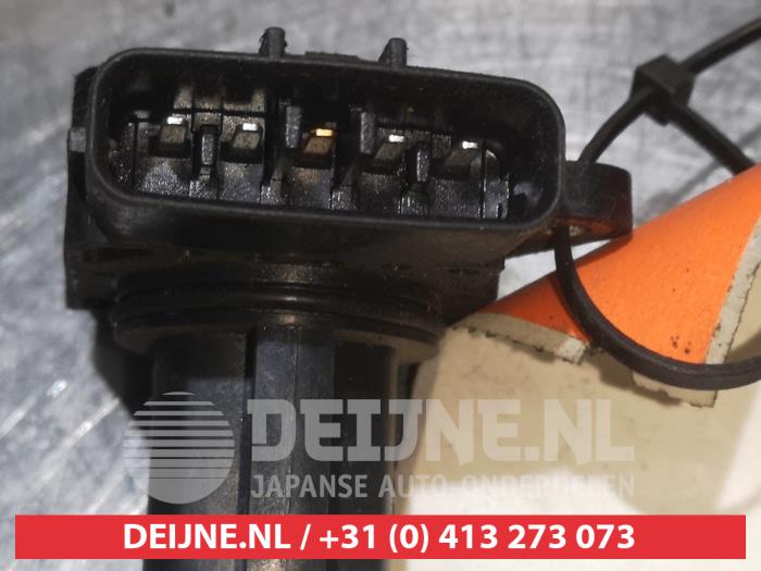 Luftmengenmesser van een Toyota Corolla (E12) 1.4 D-4D 16V 2007