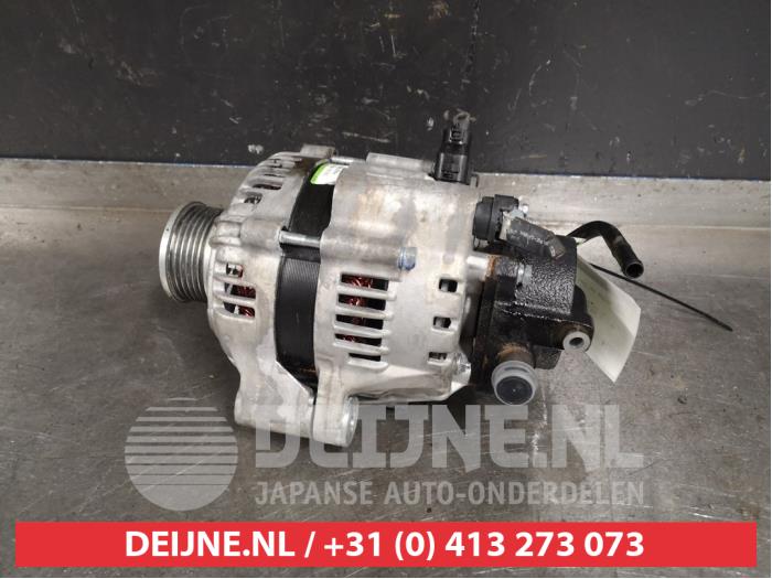 Usagé Dynamo Hyundai Tucson (JM) 2.0 CRDi VGT 16V 4x2 Prix € 25,00 Règlement à la marge proposé par V.Deijne Jap.Auto-onderdelen BV