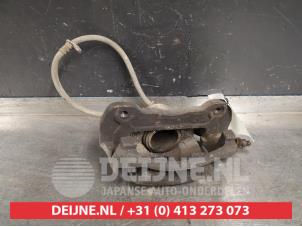 Used Front brake calliper, right Mitsubishi L-200 2.5 DI-D 4x4 Price € 45,00 Margin scheme offered by V.Deijne Jap.Auto-onderdelen BV