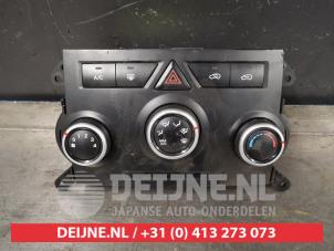 Used Heater control panel Kia Sorento II (XM) 2.2 CRDi 16V VGT 4x4 Price € 50,00 Margin scheme offered by V.Deijne Jap.Auto-onderdelen BV