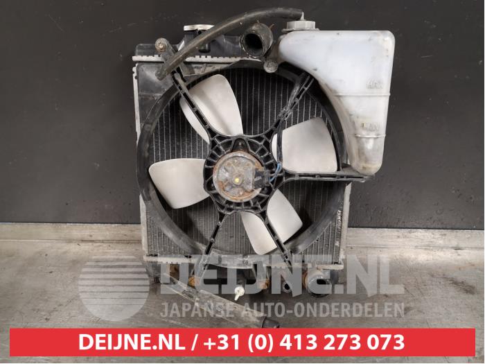 Used Radiator Honda HR-V (GH) 1.6 16V 4x2 Price € 25,00 Margin scheme offered by V.Deijne Jap.Auto-onderdelen BV