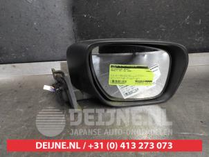 Used Wing mirror, right Mazda 5 (CR19) 1.8i 16V Price € 35,00 Margin scheme offered by V.Deijne Jap.Auto-onderdelen BV