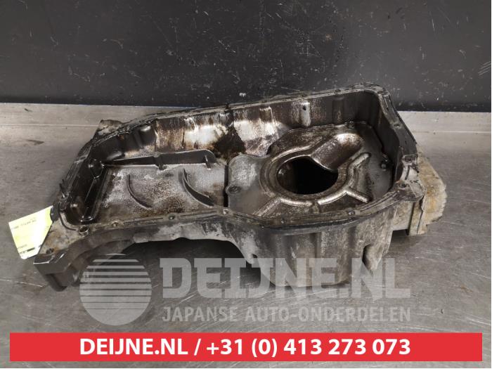 Usagé Couvercle carter Kia Sorento I (JC) 2.4 16V Prix € 75,00 Règlement à la marge proposé par V.Deijne Jap.Auto-onderdelen BV